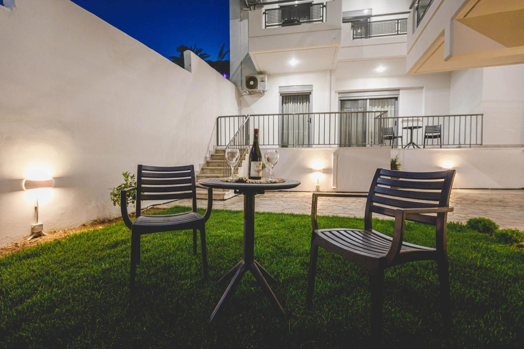 Votsalo Tolo Aparthotel Ngoại thất bức ảnh